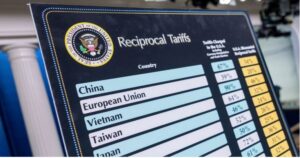 Федералниот суд за меѓународна трговија на САД ги укина санкциите на Трамп