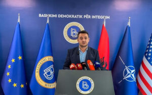 ВЛЕН: Валдет Џафери да објасни зошто правосудниот испит остана блокиран
