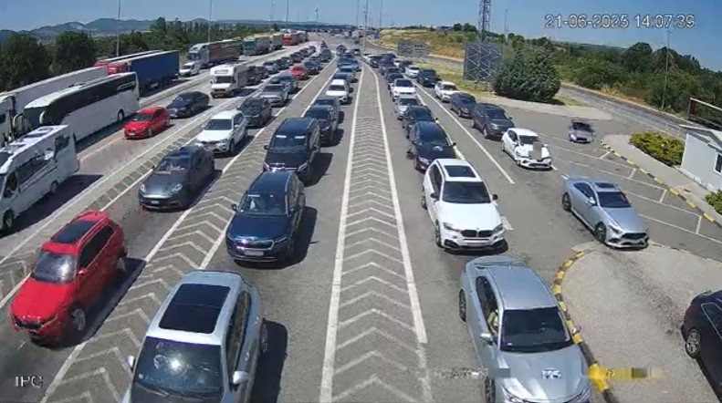14.000 патници ја минале Богородица за 24 часа