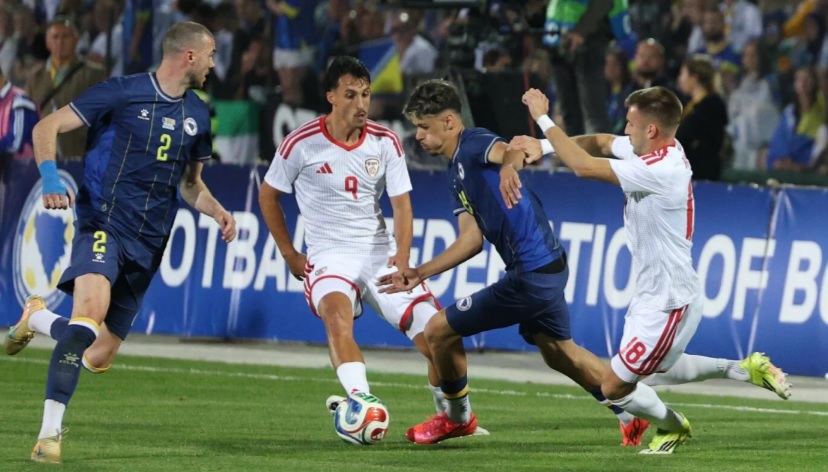 Македонија игра 0-0 против БиХ, по првиот дел на дуелот во Сараево