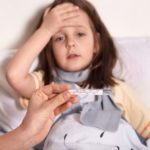 Водич за родители: Сè што треба да знаете за покачена температура кај децата