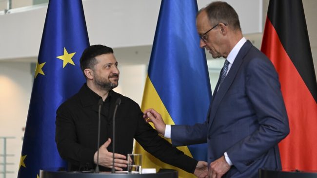 НЕПРАВЕДЕН Е ПРЕДЛОГОТ ЗА ПРИДРУЖНО ЧЛЕНСТВО НА УКРАИНА ВО ЕУ, ВЕЛИ ЗЕЛЕНСКИ