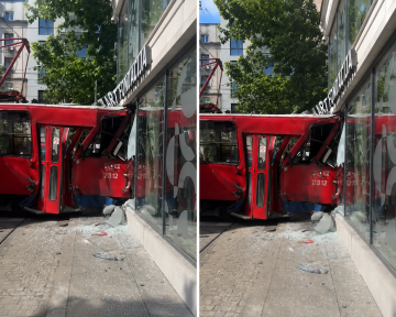 (ВИДЕО) Трамвај удри во зграда во Белград, има повредени