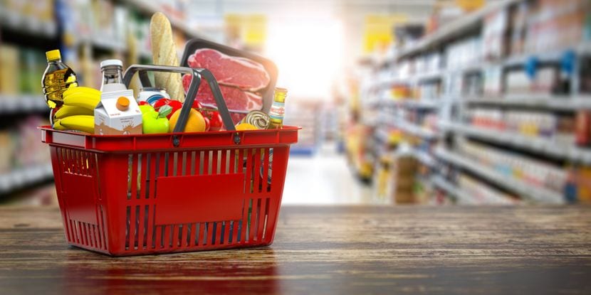 ИНФЛАЦИЈАТА СКОКНА НА 5,7%: Храната, транспортот и цигарите најмногу поскапеа