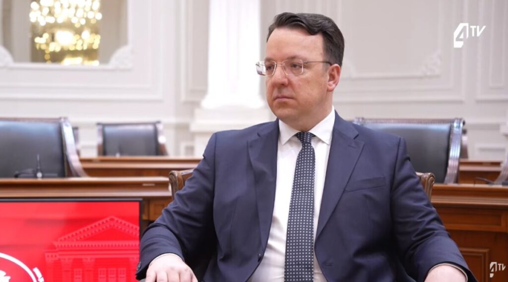 Пет нови авиолинии ова лето: Николоски најави проширување на мрежата на летови
