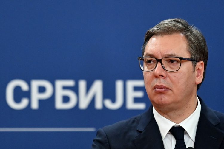 Вучиќ презентираше план од пет точки за штедење и напредок на Србија