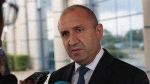 Радев најави мерки против инфлацијата и контрола на цените во Бугарија