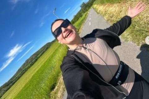 Пејачката Ивона Јо по неколку естетски операции сега се впушта во нов предизвик: Ако некогаш ова не можеше ни да го замисли, денес си вели – „Фала ти Боже за силата што ми ја даваш“