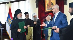 СПЦ и Руските сопственици на НИС потпишаа договор за донација на земјиште