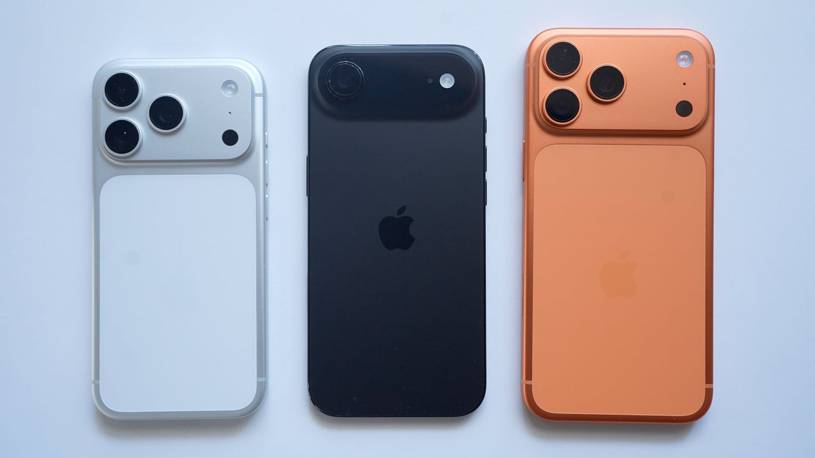 Apple сè уште развива Liquid Metal за рамките на идните iPhone Pro модели