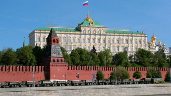 Калас за воената парадата во Москва без тенкови: Тоа многу зборува за состојбата во која е Русија