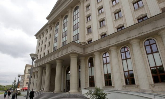 Определен притвор од 30 дена за возачот на камион кој удри во патничко возило на скопската обиколница