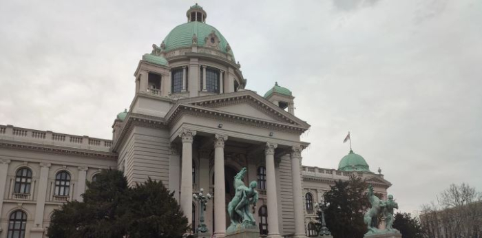 ЕК ги поздрави усвоените изборни закони во Србија