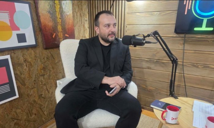 ЛЕФКОВ: Сите напади на опозицијата постепено паѓаат во вода, патот кон ЕУ ќе го одиме со реформи, достоинствено и без понижување