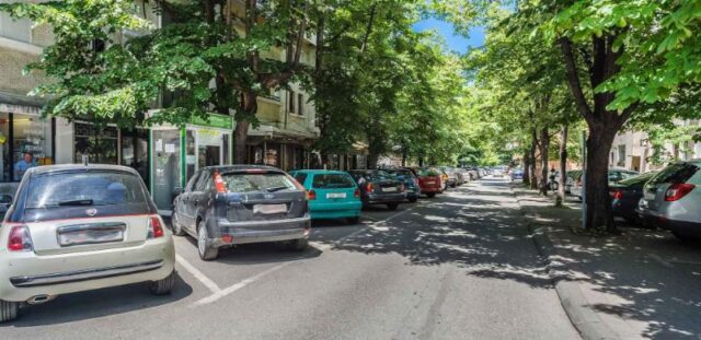 За паркинг на второ возило во Центар ќе се плаќа 500, а за трето 1.500 денари месечно