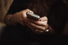Велешанка измамена со смс порака за наводно сторен сообраќаен прекршок