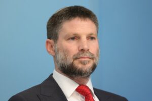 Смотрич: За секој дрон на Хезболах, десет згради во Бејрут мора да паднат