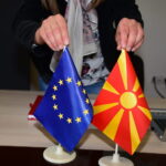 Бриселската процедурална деконструкција на еден народ