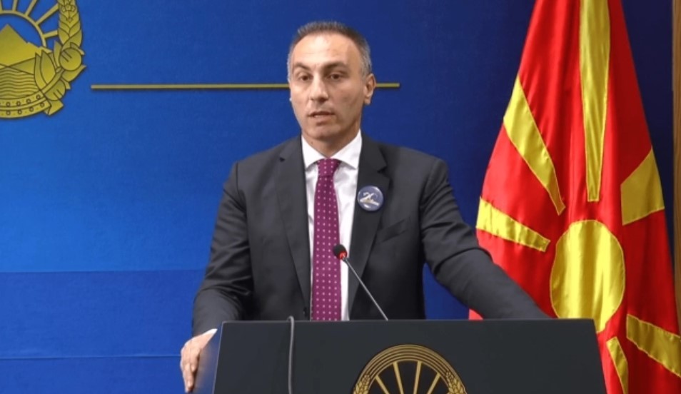 „Кој го одолговлекува случајот со Артан Груби, архивата на ДУИ?“: ВЛЕН со прашања за бегалецот кој се врати