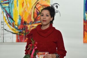 Прерано нè напушти, но нејзината уметност останува – сеќавање на Андријана Мациев