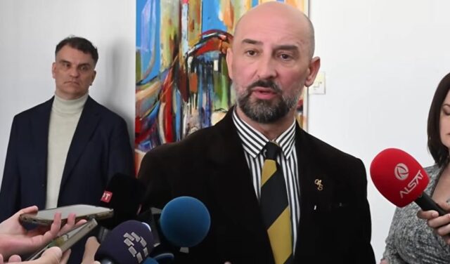 СДСМ реагира дека Мицкоски му дели задачи на Савески и на празник, а премиерот не е задоволен од работата на Обвинителството