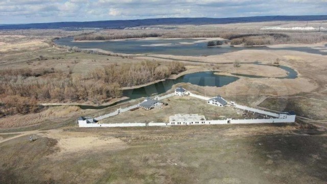 Оваа тврдина во руската пустелија е идеално засолниште за зомби апокалипса