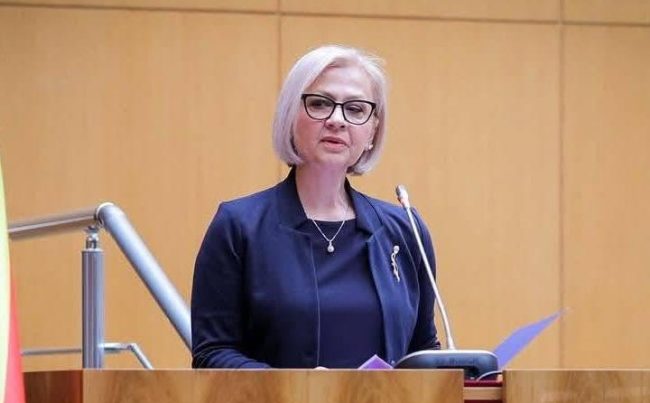 ОСТАВКА ПОДНЕСОВ ОТИ ЉУТКОВ МЕ ИГНОРИРАШЕ, А ДРЖАВНАТА СОВЕТНИЧКА ЃОРГОВА МИ СЕ ЗАКАНУВАШЕ, ВЕЛИ СИМОНА ГРУЕВСКА-МАЏОСКА, КОЈА БЕШЕ ПРЕТСЕДАТЕЛКА НА СОВЕТОТ ЗА МАКЕДОНСКИ ЈАЗИК