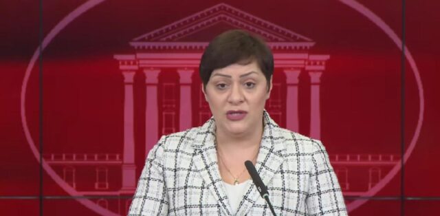 Не се случило во светот, освен Либан, да има доцнење во сервисирање на своите обврски, вели Димитриеска-Кочоска