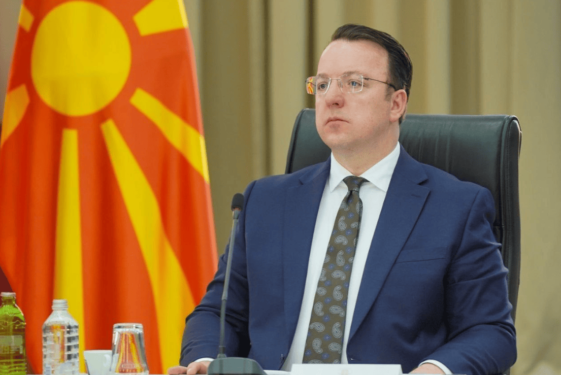 Николоски најави пет нови летови од Скопје и Охрид