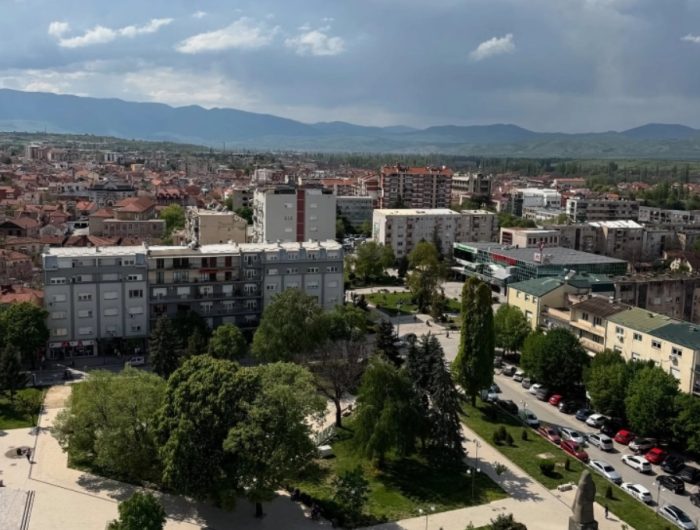 Трите деца пронајдени на улица прегледани во болница, случајот го следи Центарот за социјални работи – Куманово