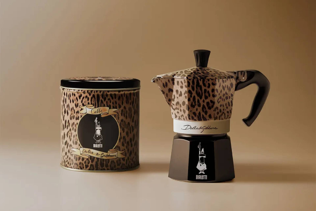 Bialetti и Dolce&Gabbana со нова колекција Leopardo – кафе како стилски гест