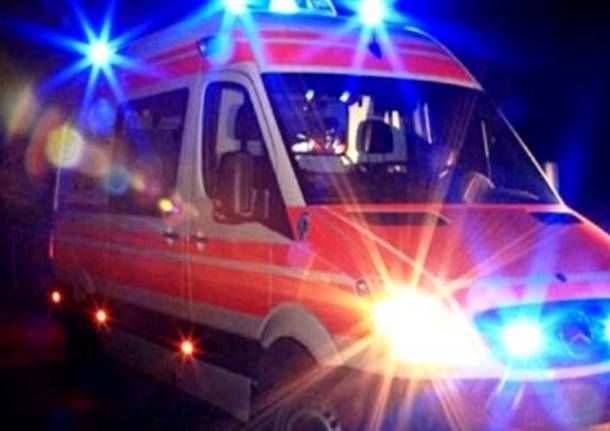 Три лица загинаа во експлозија на гас во зграда во Италија