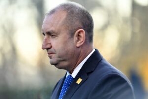 Новата бугарска влада повеќе нема да и испорачува оружје на Украина