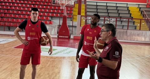 Стјуарт првпат тренираше во Скопје, Берокал ќе смета на уште еден „странец“