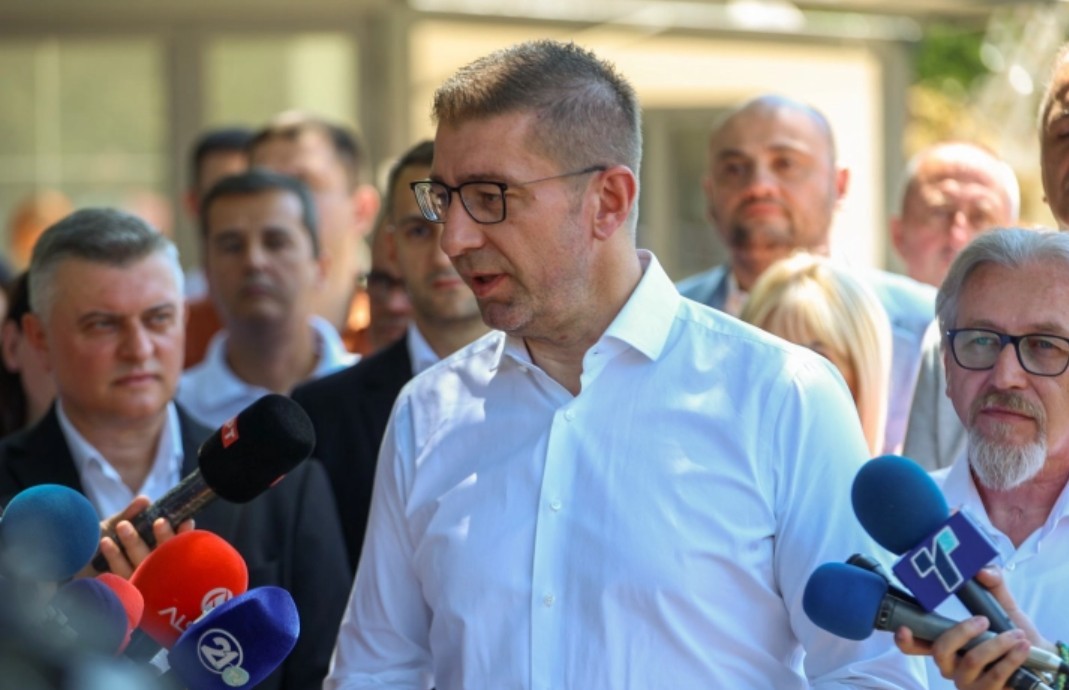 „До крајот на јуни ќе се формализира реконструкцијата на Владата“: Мицкоски најавува промени и во другите структури