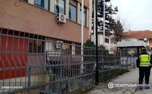 Приведена жена од гостиварско пријавена за напад врз сопругот