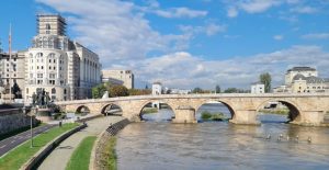 Град Скопје ја зголеми фирмарината за компаниите за 100% (од 4.000 денари на 8.000 денари)!