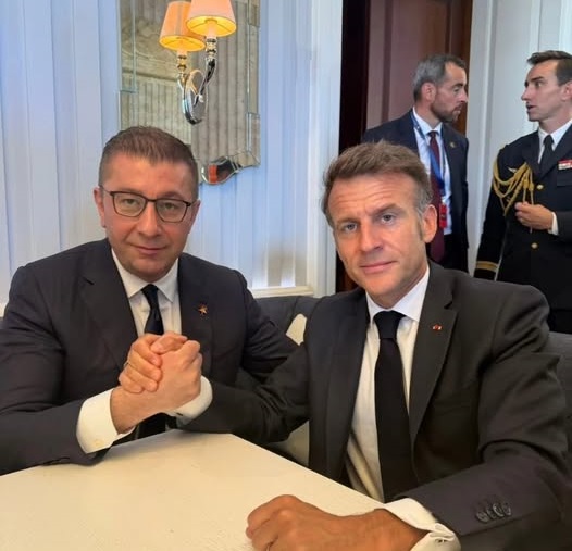Го сака Макрон, не го сака францускиот предлог