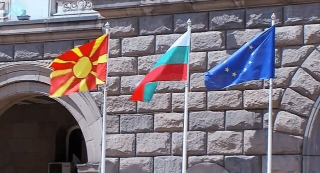 Не се безбедносен предизвик односите меѓу Македонија и Бугарија, смета романскиот проф. Чифу