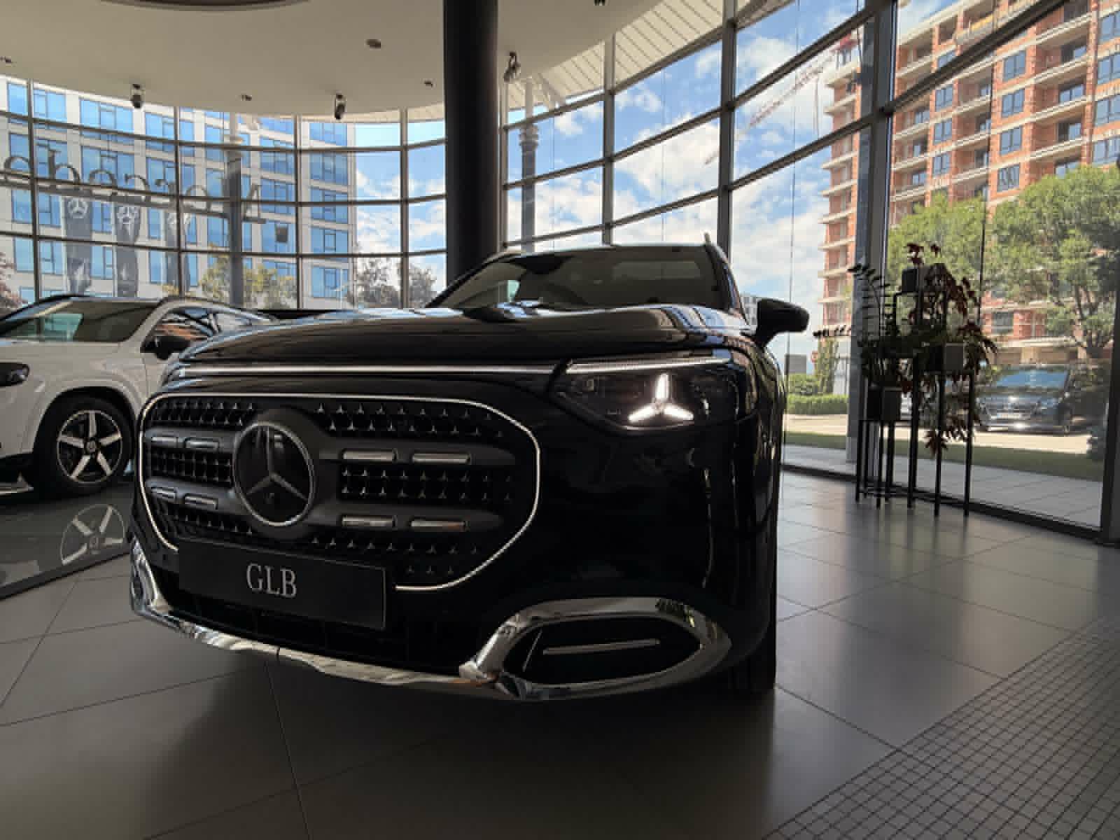 Новиот Mercedes-Benz GLB пристигна во Македонија