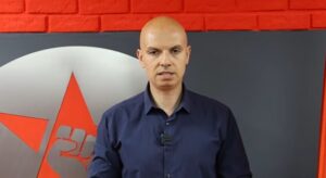(ВИДЕО) Крмов: Млекарниците ги уценуваат сточарите – Владата да гарантира откуп на млекото