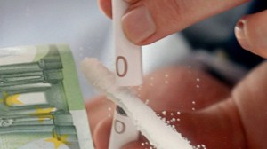 Кокаинот ја преплави Франција: Рекорден број интервенции и хоспитализации