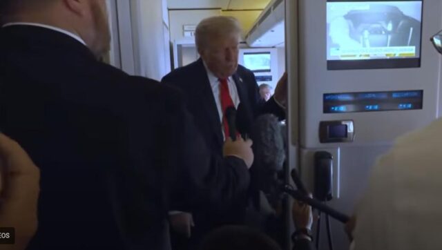 Трамп го номинираше Роналд Џонсон за амбасадор на САД во БиХ