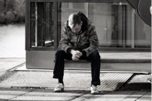 4 СИМПТОМИ НА ДЕПРЕСИЈА КОИ ЧЕСТО СЕ ИГНОРИРАНИ: Тие можат да бидат предупредувачки знак