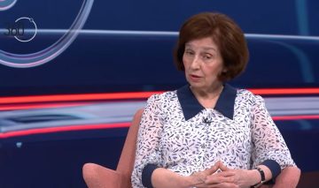 ДА ГИ МЕРИМЕ ЗБОРОВИТЕ ДОДЕКА НЕМА ОФИЦИЈАЛЕН ПЕЈПЕР Сиљановска Давкова ја поздравува иницијативата на Мерц и на Макрон за постепено интергирање во ЕУ