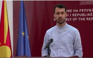 Исмаил: Како се потпишува „доверлив“ документ без безбедносен сертификат?