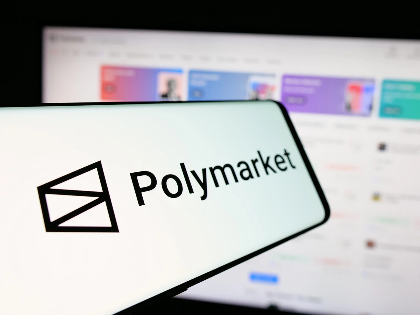 Вработен во Google заработил богатство во обложувалница, а сега се соочува со затворска казна