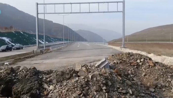 ДУИ ЗА АВТОПАТОТ ШТО ПОЧНА ОД НИКАДЕ ДО НИКАДЕ: Наш е проектот за стратешкото поврзување со Косово