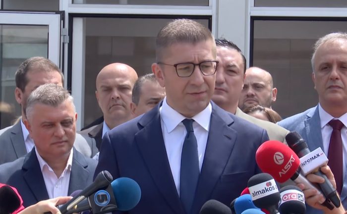 МИЦКОСКИ ПРЕД СРЕДБАТА СО КОШТА: Немам намера да поддржам авантура, без притоа да знам дека ќе има извесен крај