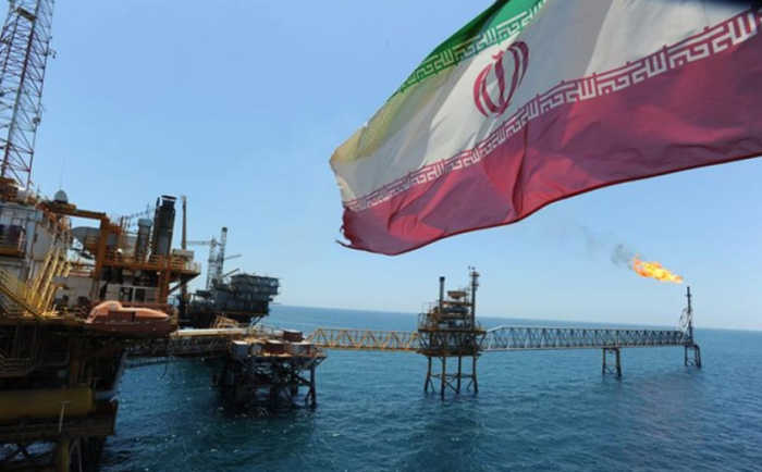 Иранската нафта ќе биде клучен тест за секој конечен мировен договор со САД